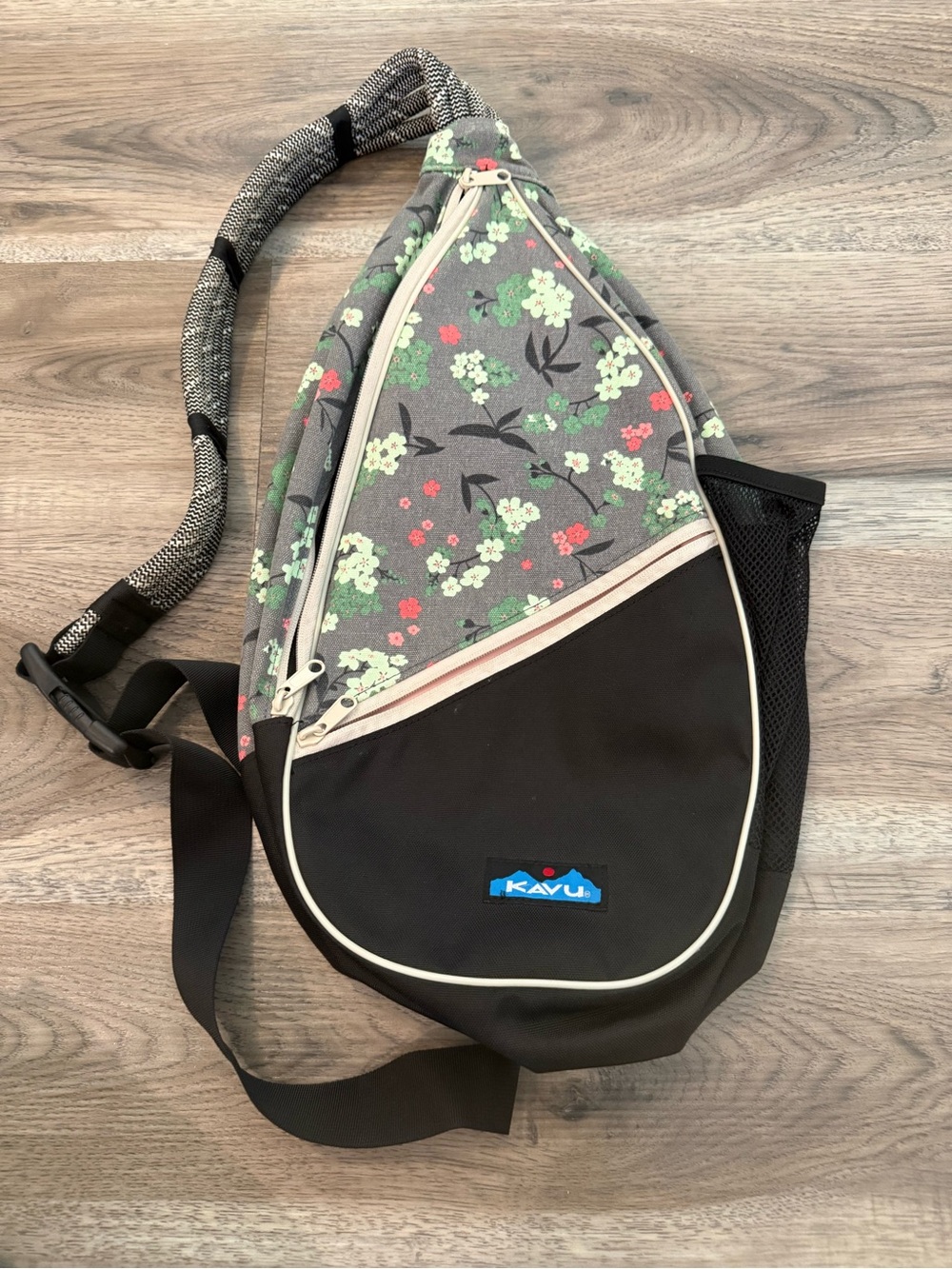 Kavu Gray Floral and Black Paxton Pack